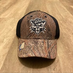 Mossy Oak NCAA Brigham Young University BYU Cougars Camo Adjustable Men’s Hat